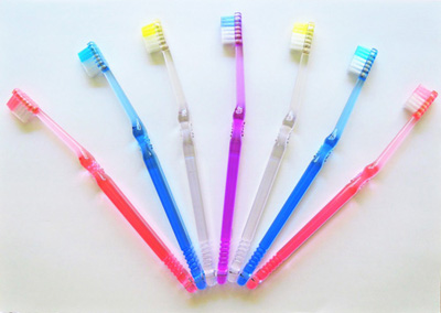 �\�h����